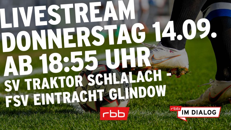 Pretafel für den Livestream des Spiels zwischen Traktor Schlalach und Eintracht Glindow (Quelle: imago images/Kirchner-Media)