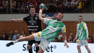 Max Darj von den Füchsen Berlin im Pokalspiel gegen Erlangen (Bild: IMAGO/Zink)