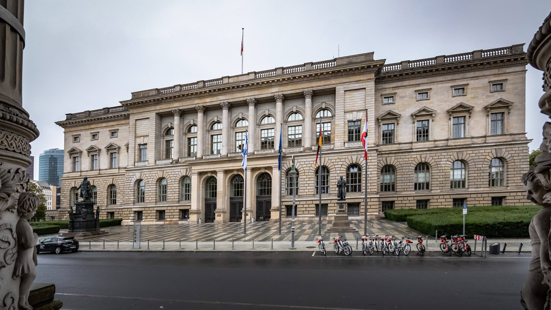 Aussenansicht Abgeordnetenhaus von Berlin, Sitz der Landesregierung (QueIMAGO / Jürgen Ritter)lle: