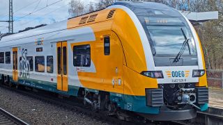 Ein Regionalexpress der ODEG Ostdeutsche Eisenbahn GmbH am 25.03.2024.(Quelle:imago images/M.Ibold)