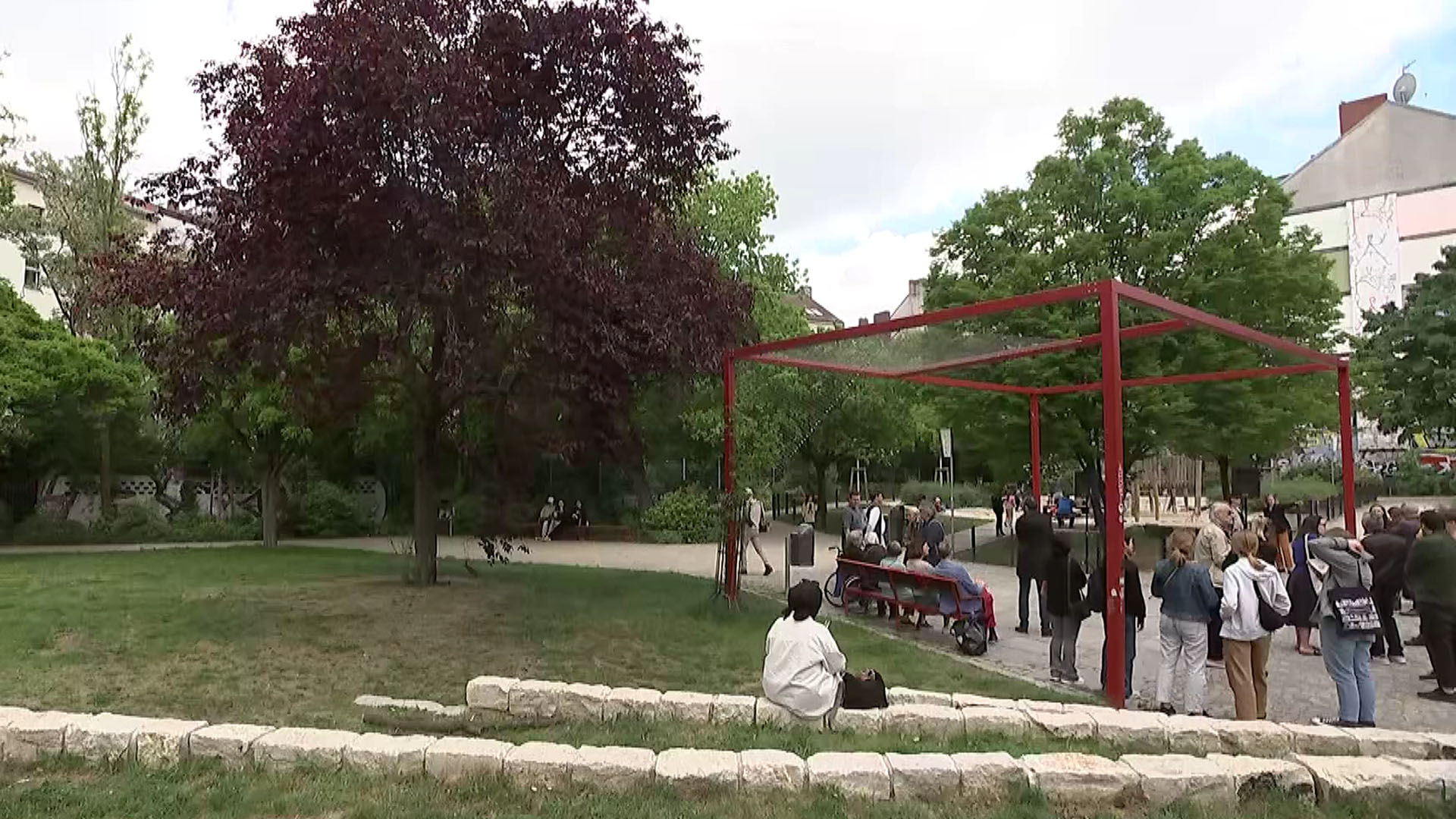 In Berlin-Kreuzberg ist der Çetin-Mert-Park offiziell eingeweiht worden. (Quelle: rbb)