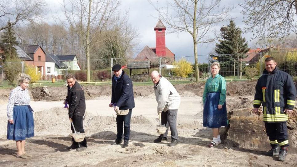 Baustart für das neue Dorfgemeinschaftshaus in Müschen (2021)