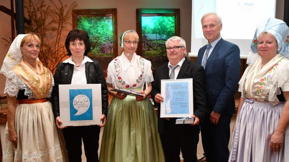 Auszeichnungsveranstaltung "Sprachenfreundliche Kommune" in Lübben: Preisträger - 1. Preise (Quelle: Michael Helbig)