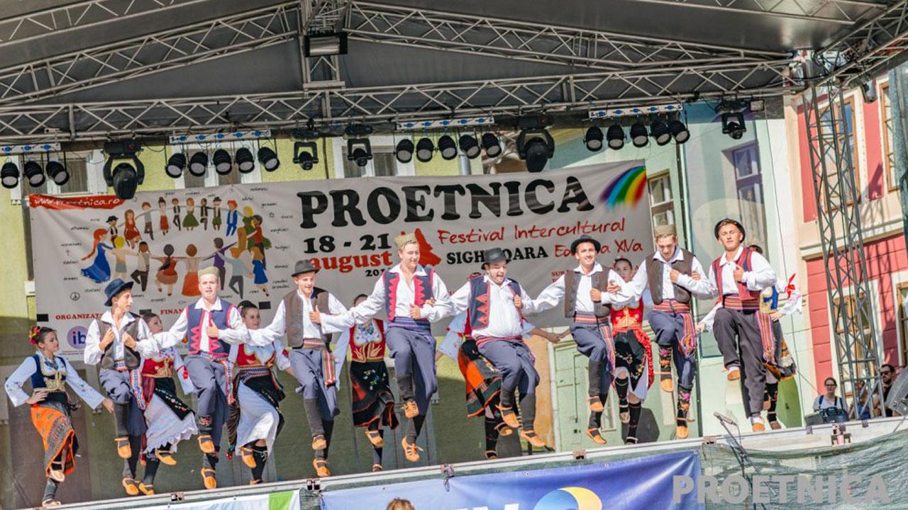 Kulturfestival nationaler Minderheiten "Proetnica" in Siebenbürgen/Rumänien (Quelle: Proetnica)