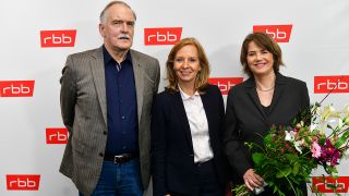 v.l.n.r.: Dieter Pienkny, Patricia Schlesinger und Friederike von Kirchbach. rbb/Oliver Ziebe