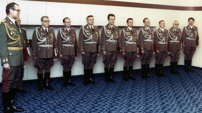 Die HVA – eine Elitetruppe mit Korpsgeist und Konspiration. (Bild: rbb/ARD/BStU)